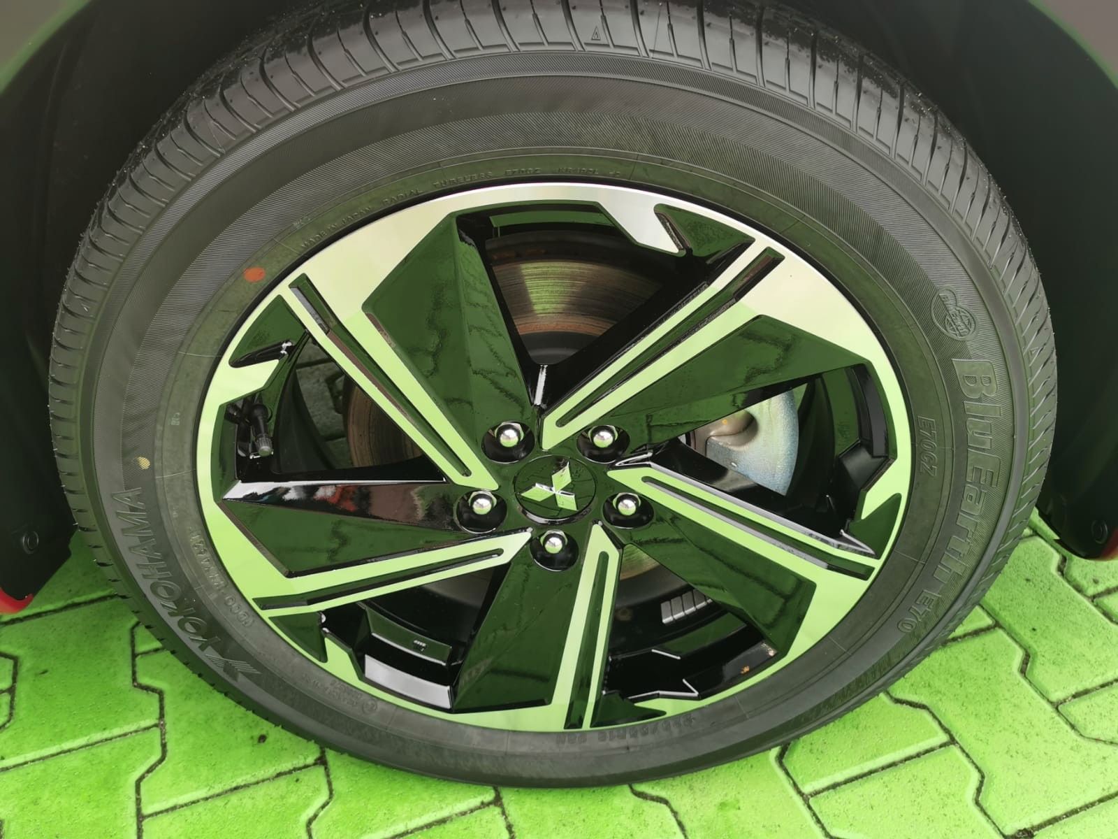 Mitsubishi Eclipse Cross PHEV SELECT//SPORTPAKET PLUS//AHK