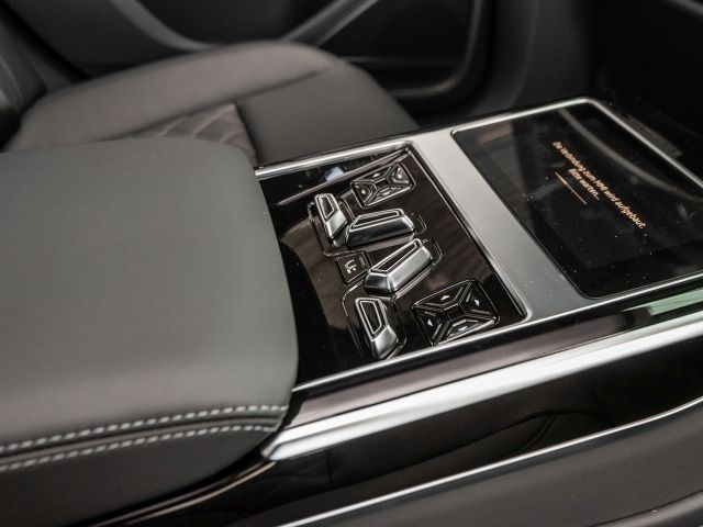 Audi A8 50 TDI quattro - Samsaru's Car Outlet