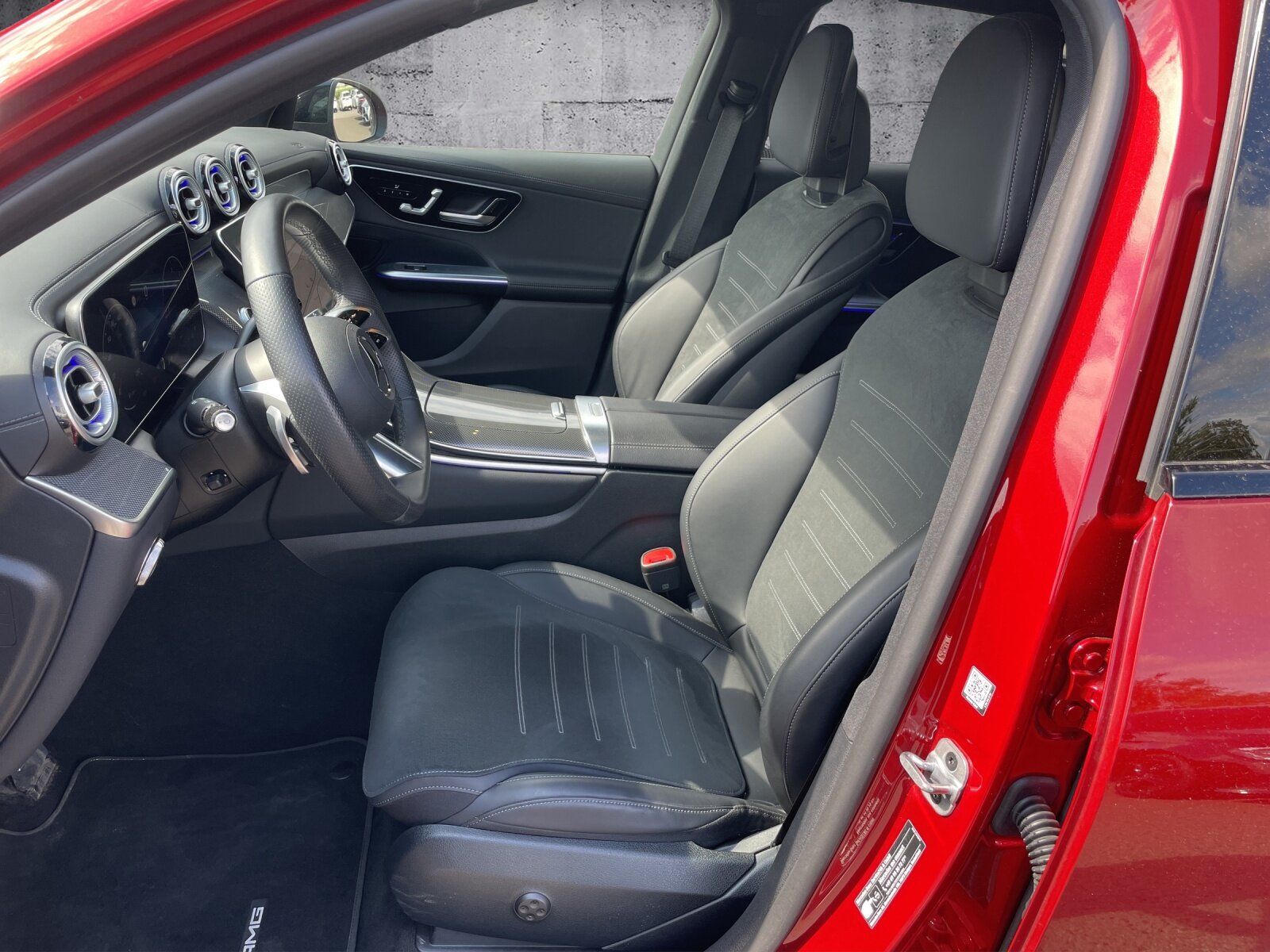 Mercedes-Benz GLC 300d 4M AMG+NIGHT+AHK+DISTRO+PANO+360+MEMORY