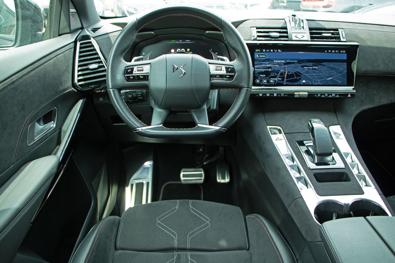 DS Automobiles DS7 Crossback Hybrid 4x4 Performance Line+ Sound