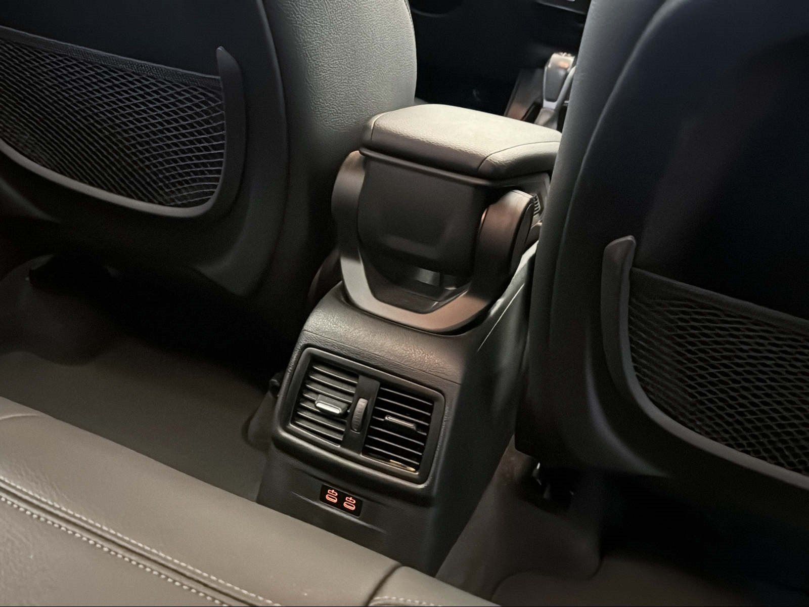 BMW X1 xDrive25e - Samsaru's Car Outlet