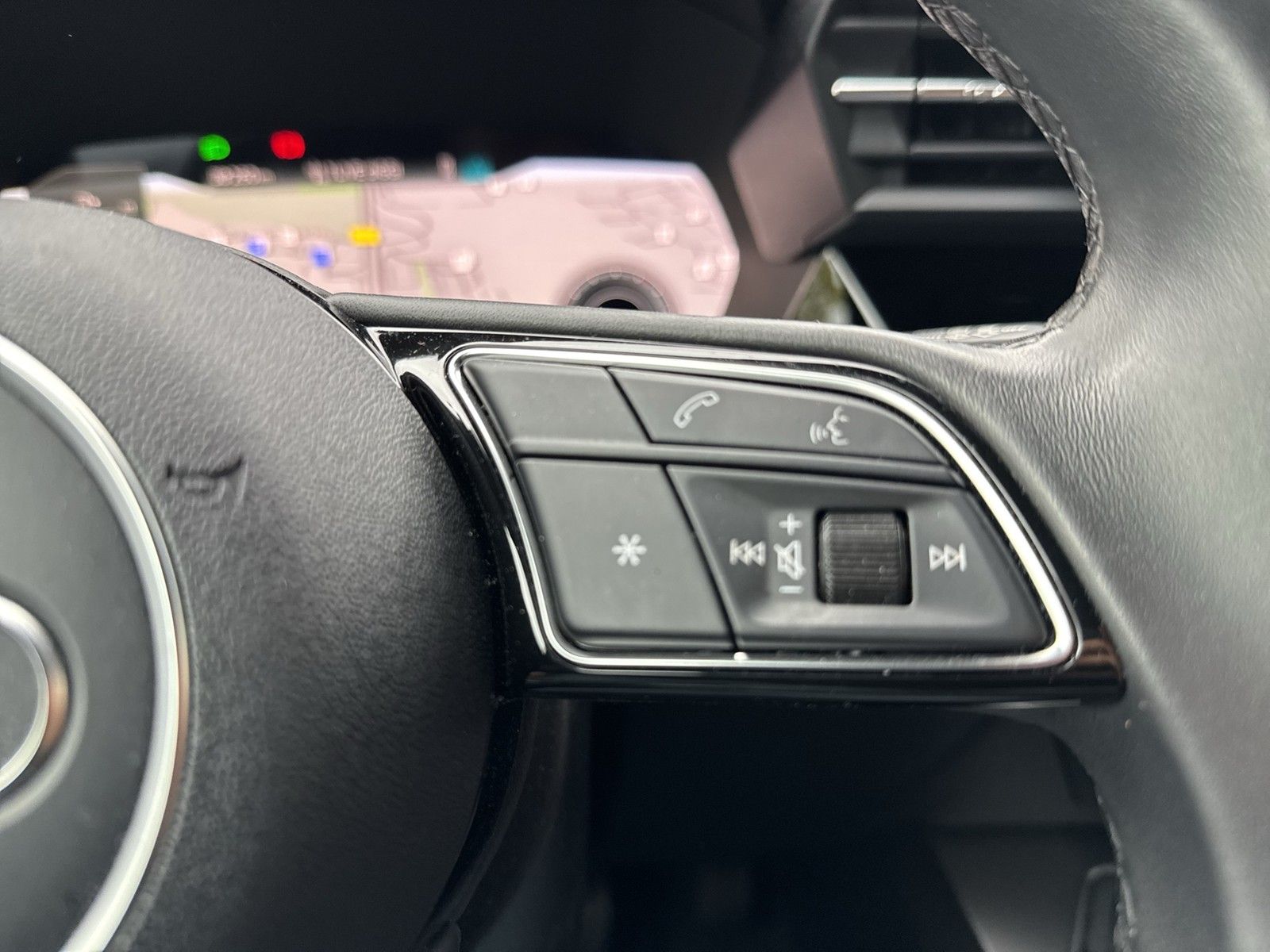 Audi A3 Sportback 40 HYBRID advanced ALU NAVI+ LED