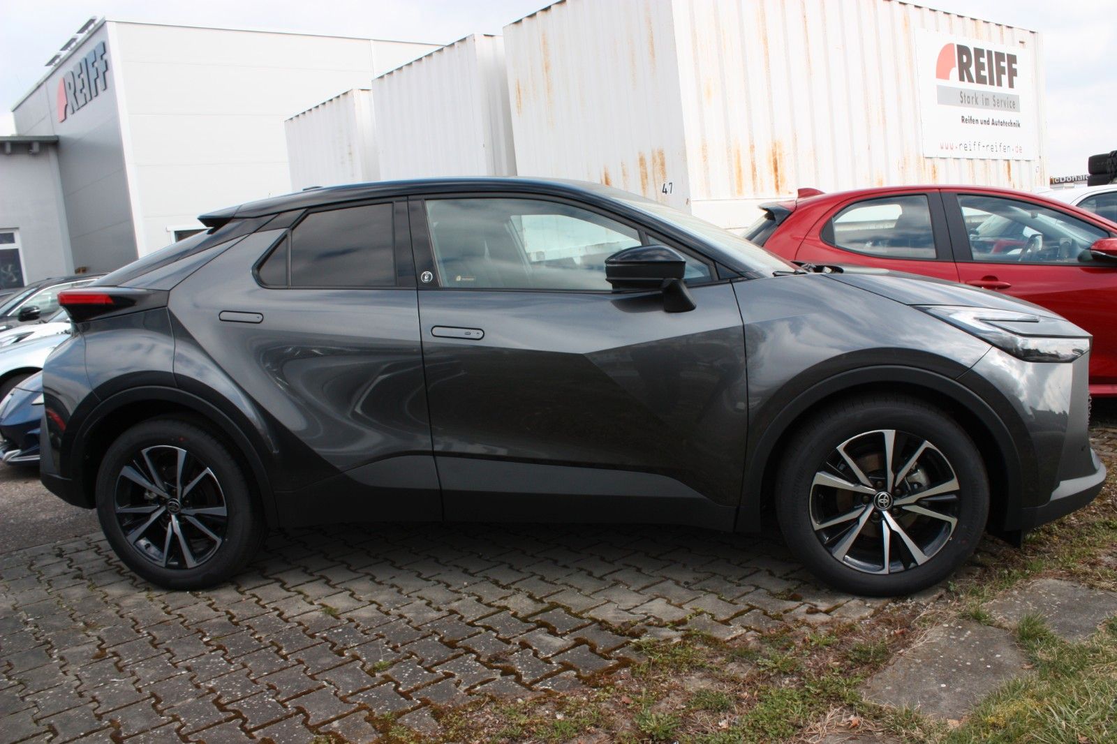 Toyota C-HR 5-Türer Team D 1,8-I-Hybrid, Technik-Paket