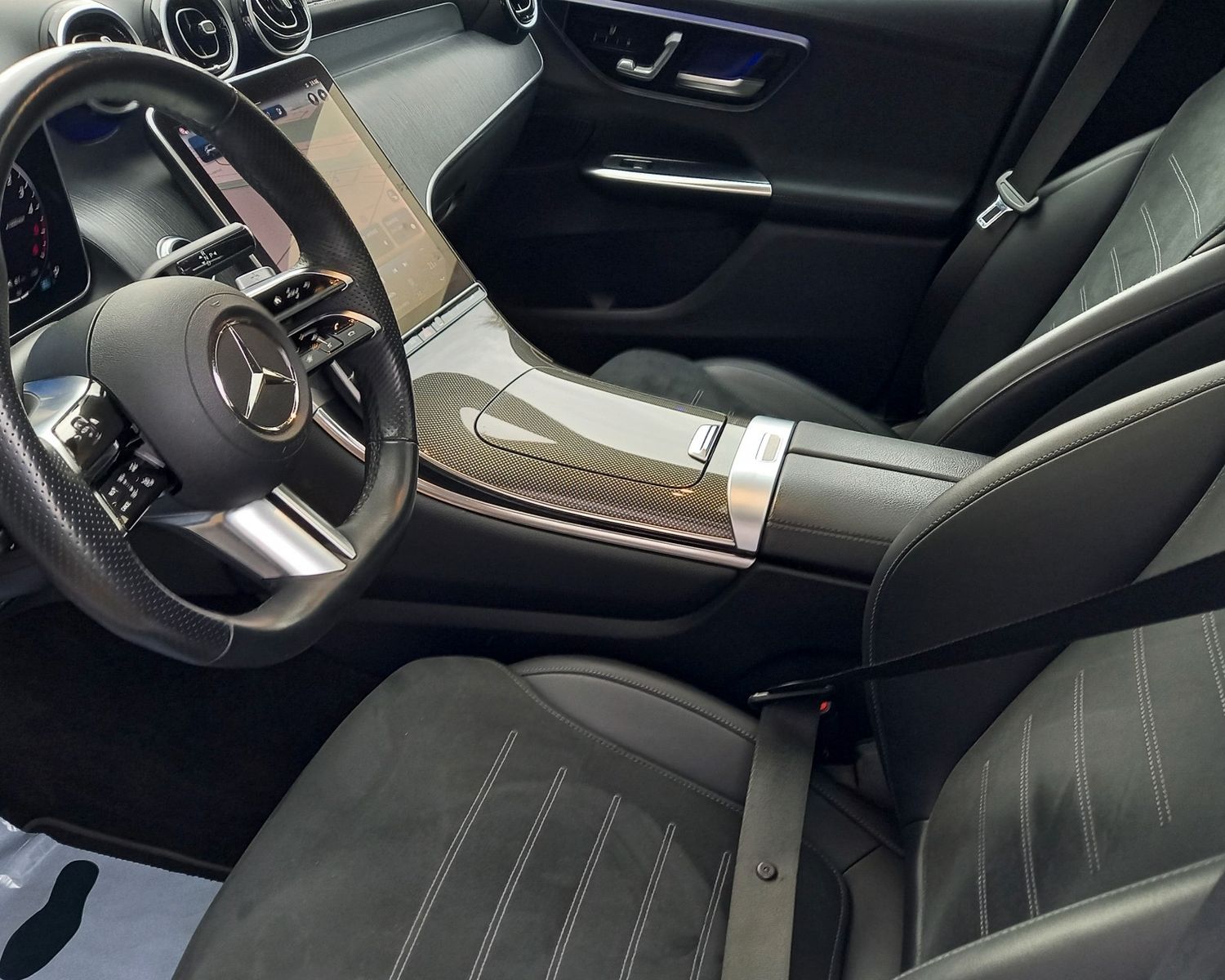 Mercedes-Benz GLC AMG LINE GLC300de 4M 9G-DCT KAM360*PANO*20