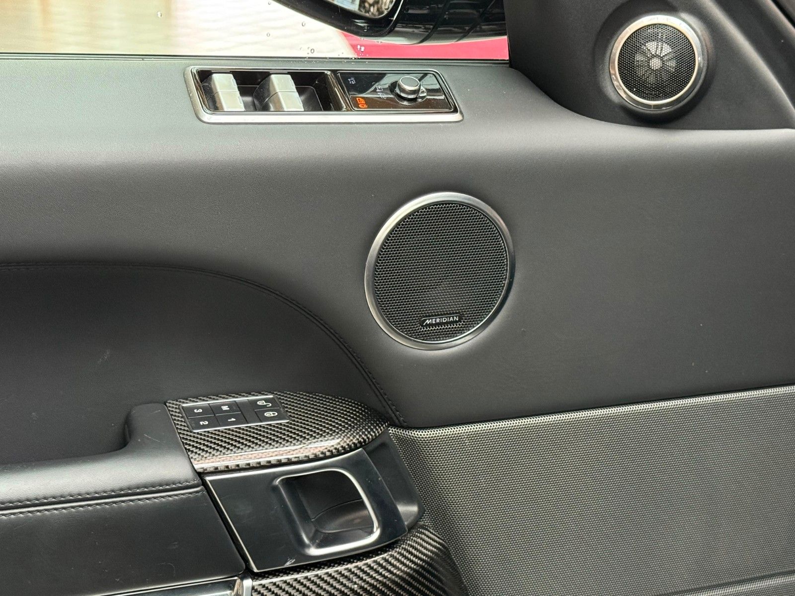 Range Rover Sport SVR - Samsaru's Car Outlet