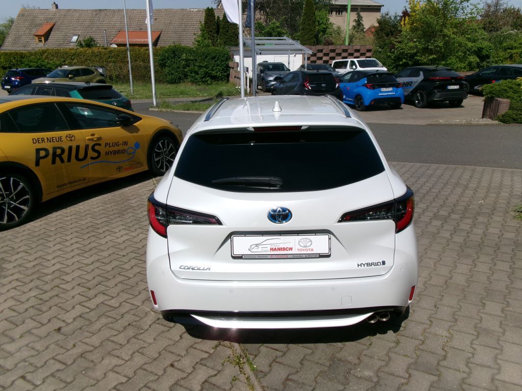 Toyota Corolla 2.0 Hybrid TS Team - Samsaru's Car Outlet