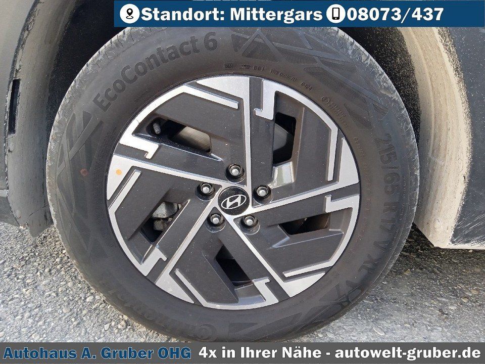 Hyundai TUCSON - Samsaru's Car Outlet