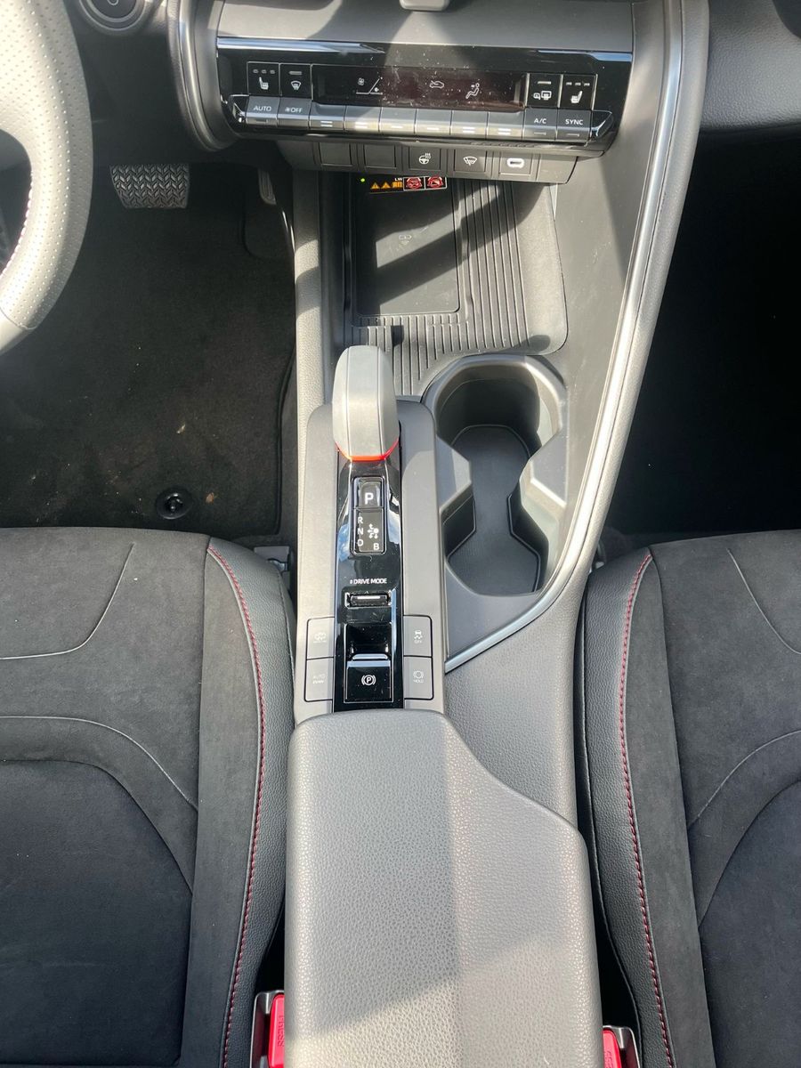 Toyota C-HR Plug-In Hybrid GR Sport *Navi,LED,JBL*