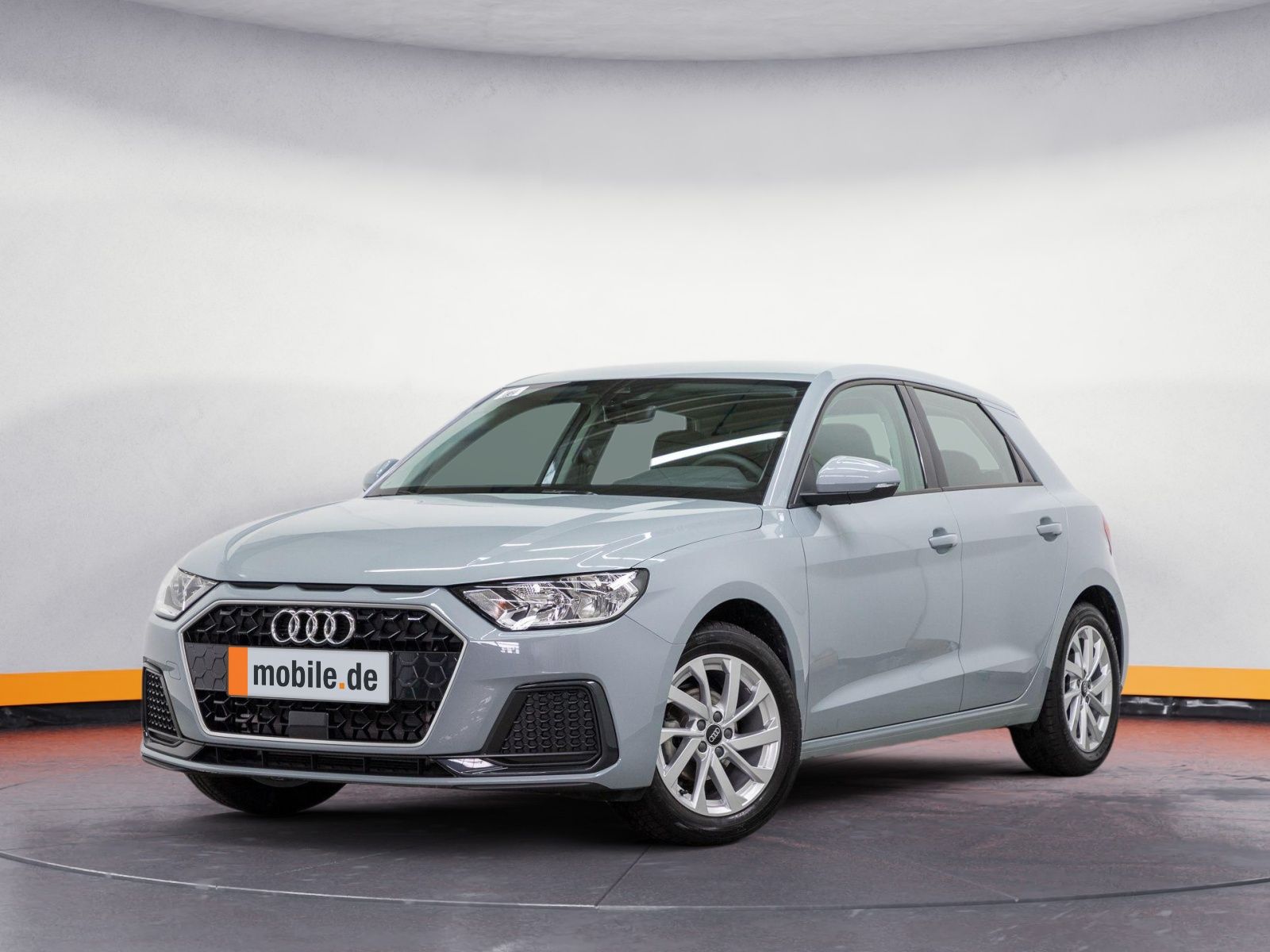 Audi A1 Sportback 25 TFSI ADVANCED - Samsaru's Car Outlet