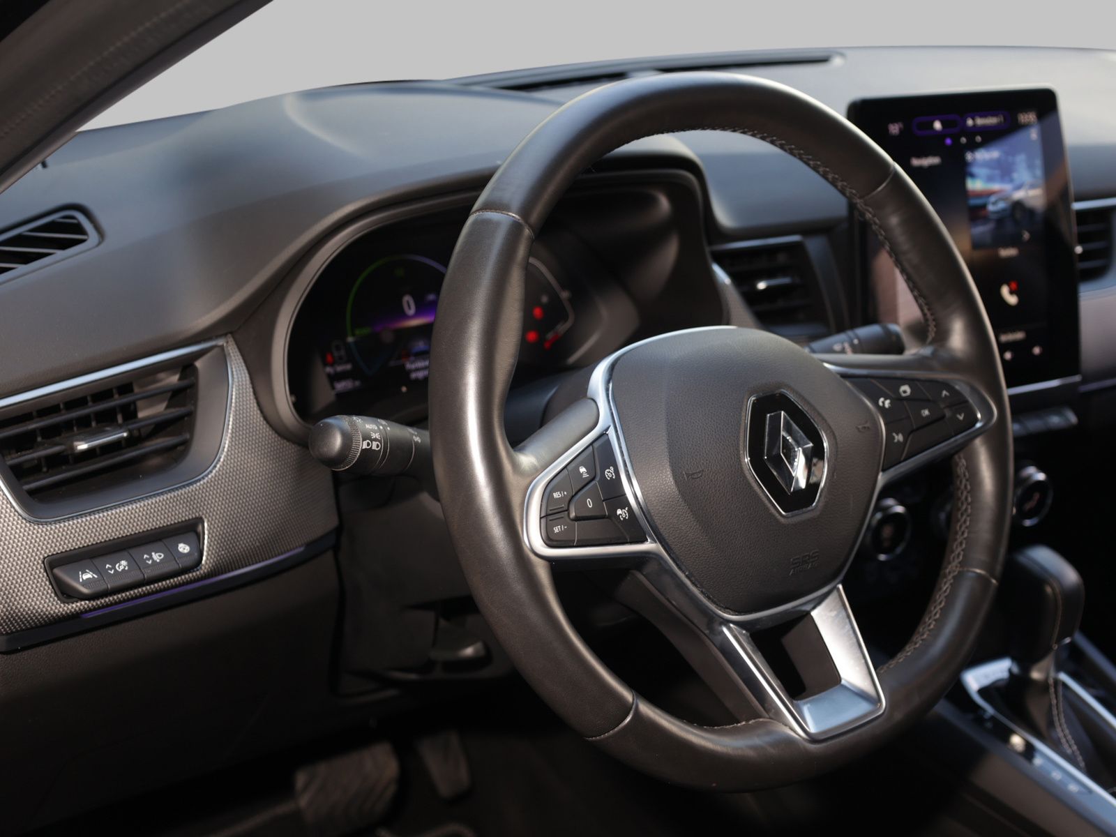 Renault Arkana E-TECH 145 Hybrid Intens - Samsaru's Car Outlet