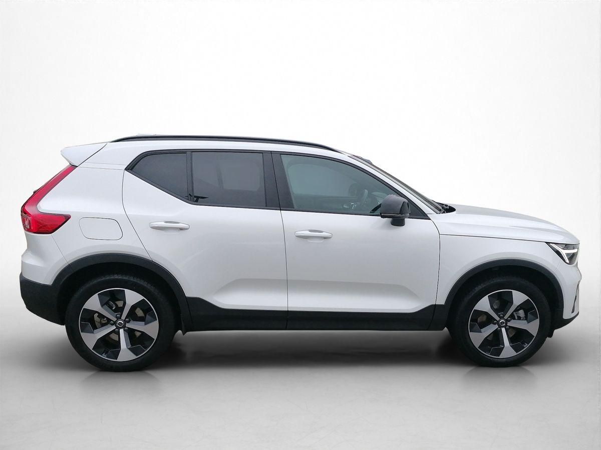 Volvo XC 40 B4 2WD Ultra Dark Aut. Pano Allwetter AHK