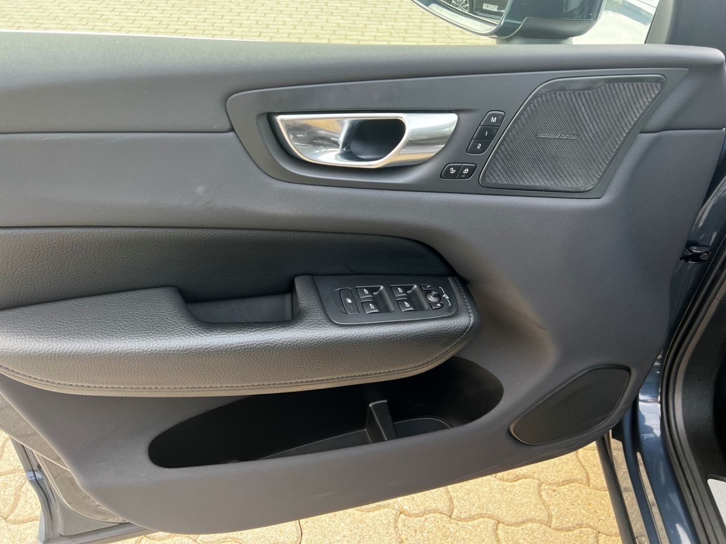 Volvo XC60 Inscription Recharge Plug-In Hybrid AWD T8