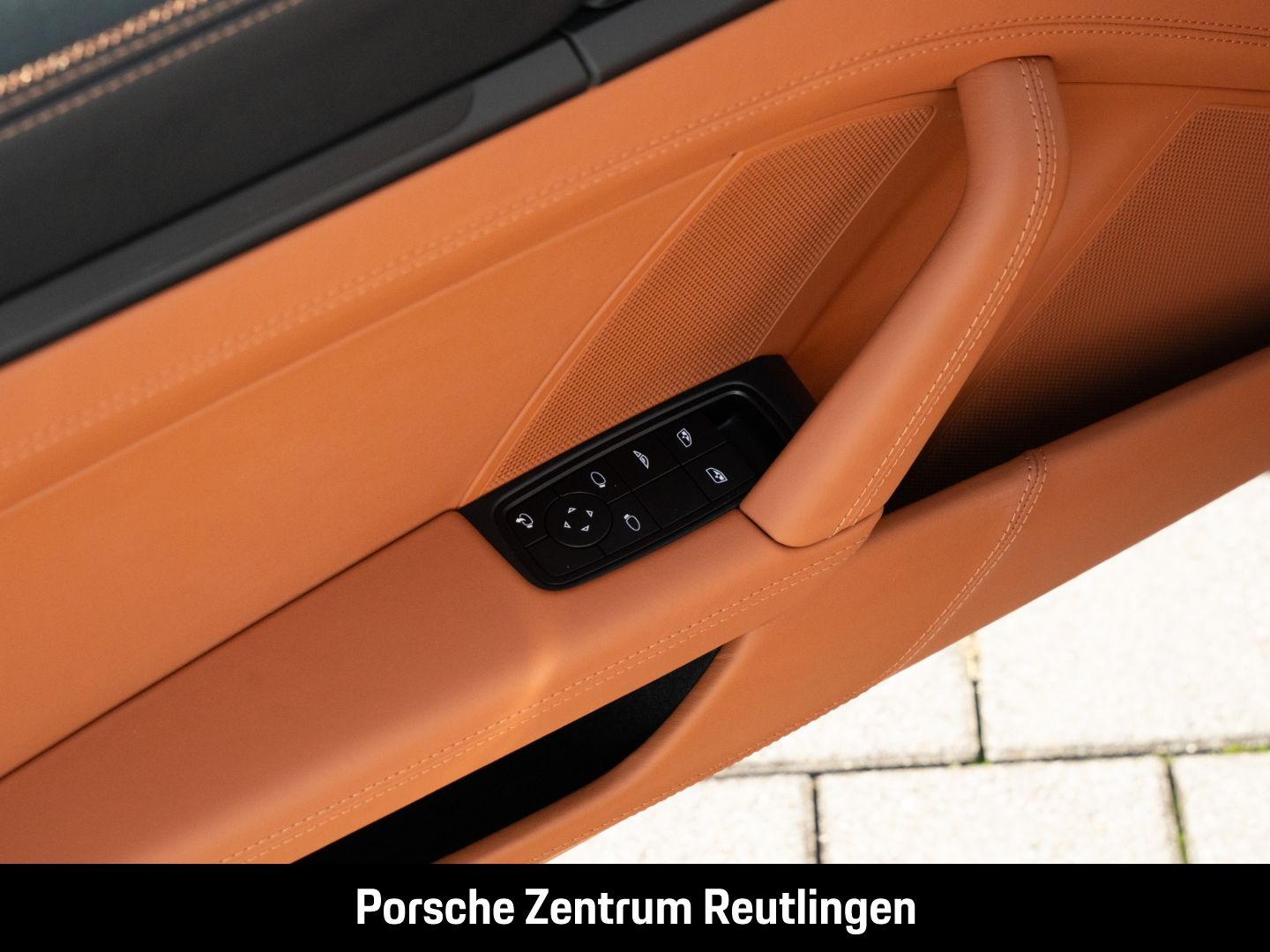 Porsche 992 911 Carrera 4 GTS Cabrio Clubleder InnoDrive