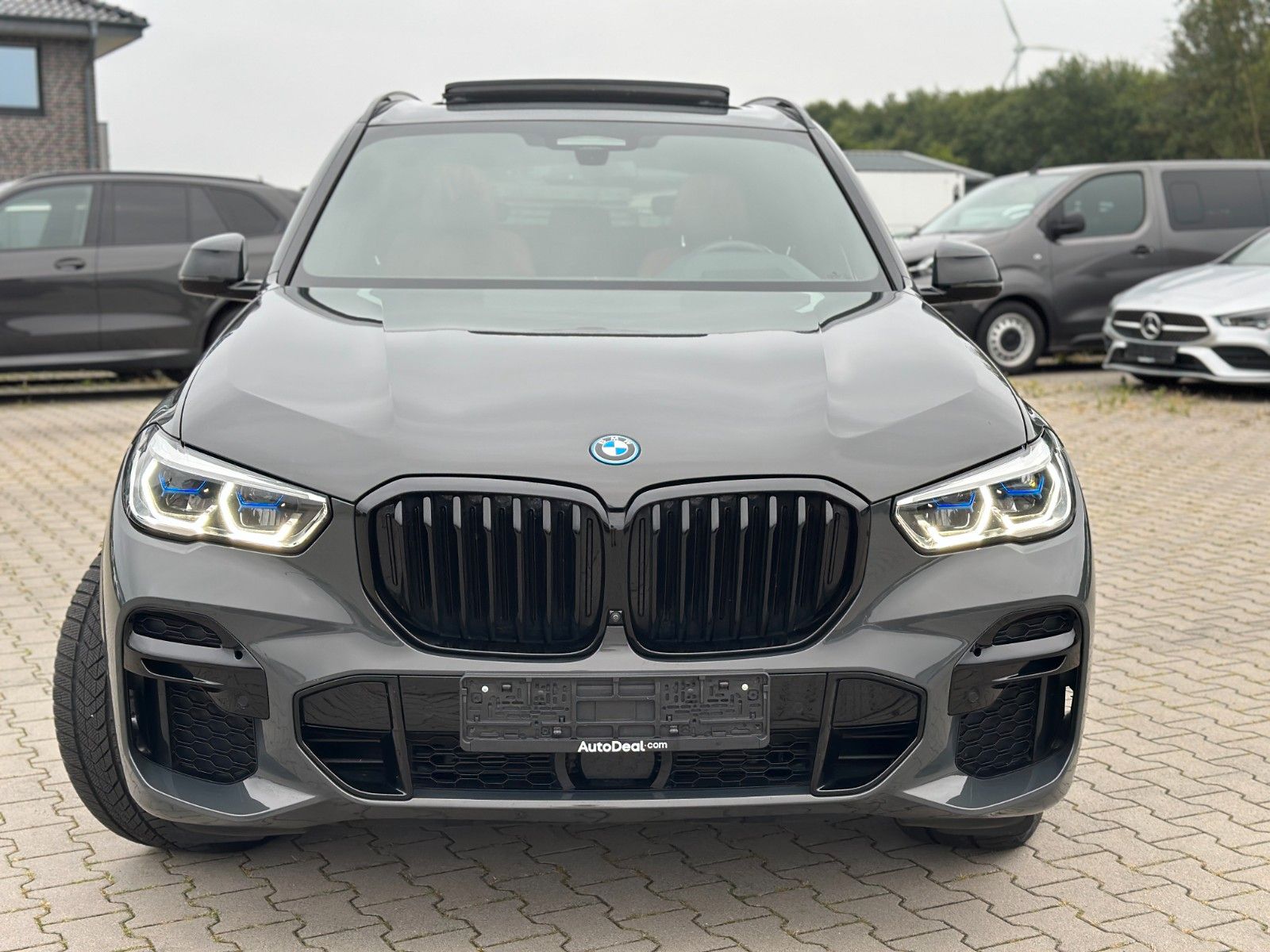 BMW X5 M-Sport xDrive45e Integral Vollausstattung!