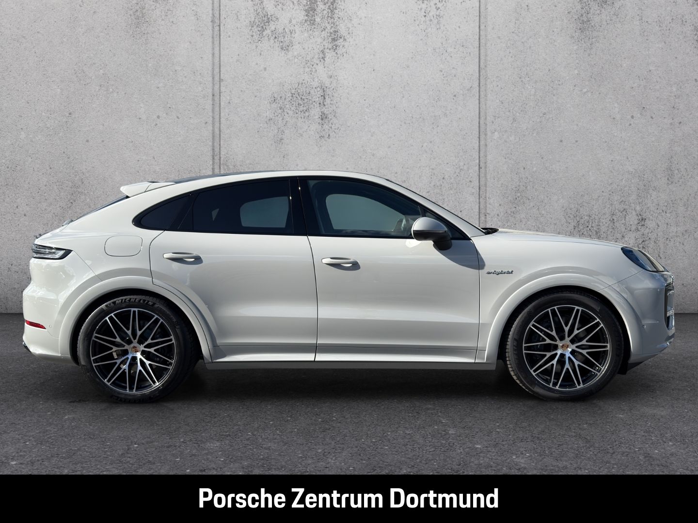 Porsche Cayenne E-Hybrid Coupe BOSE Panorama InnoDrive