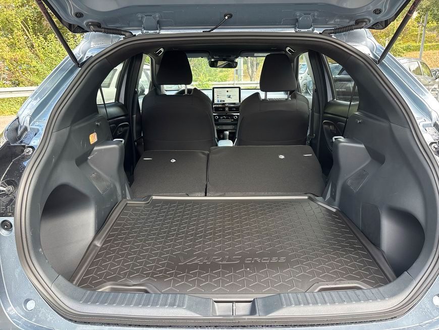 Toyota Yaris Cross Hybrid Teamplayer Technik-Paket PDC