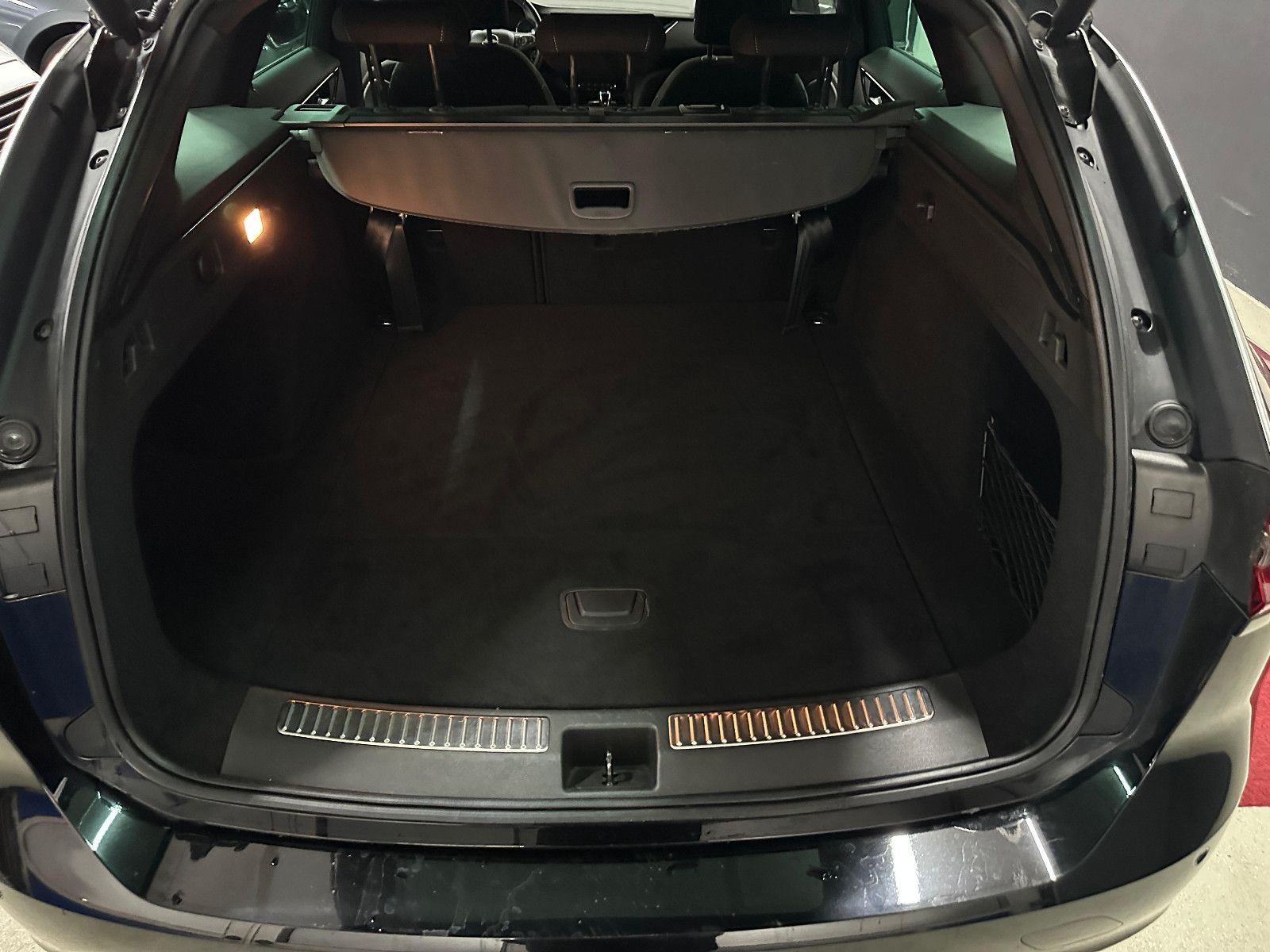 Opel Insignia B Sports Business - Samsaru's Car Outlet
