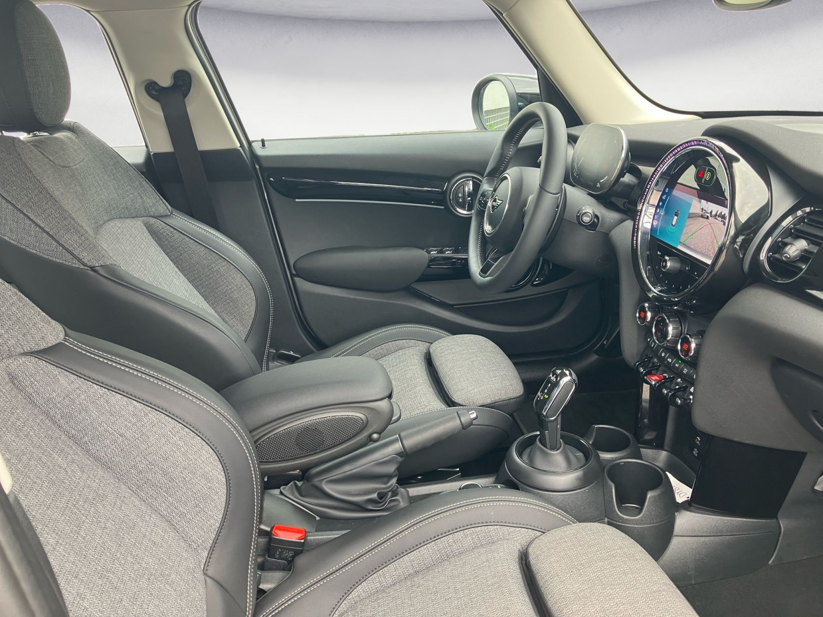 MINI Cooper S Classic Steptronic Premium E - Samsaru's Car Outlet