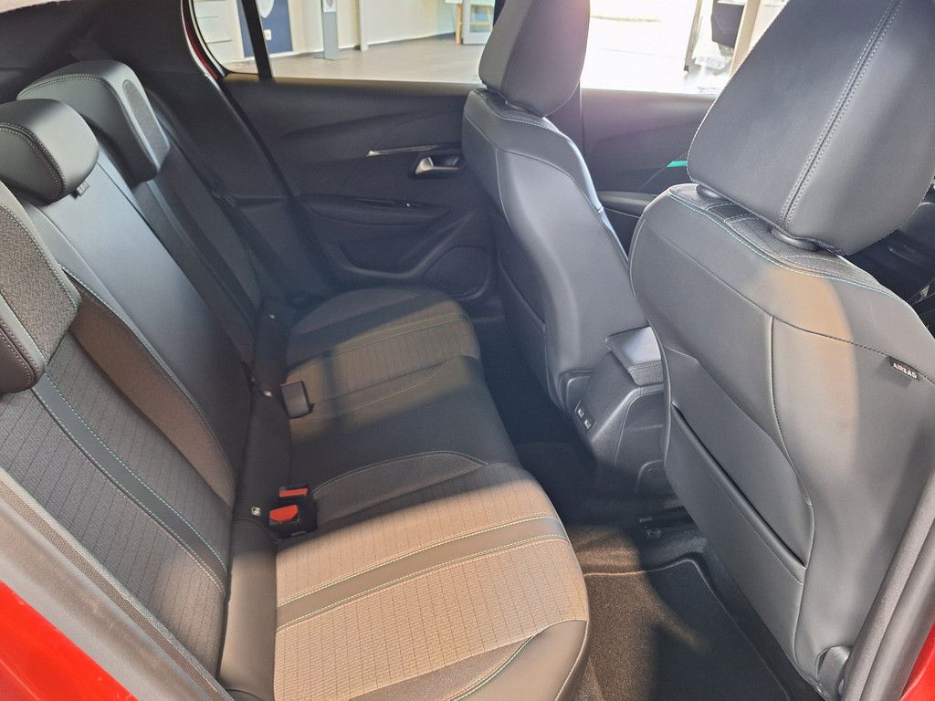 Peugeot e-208 Allure - Samsaru's Car Outlet