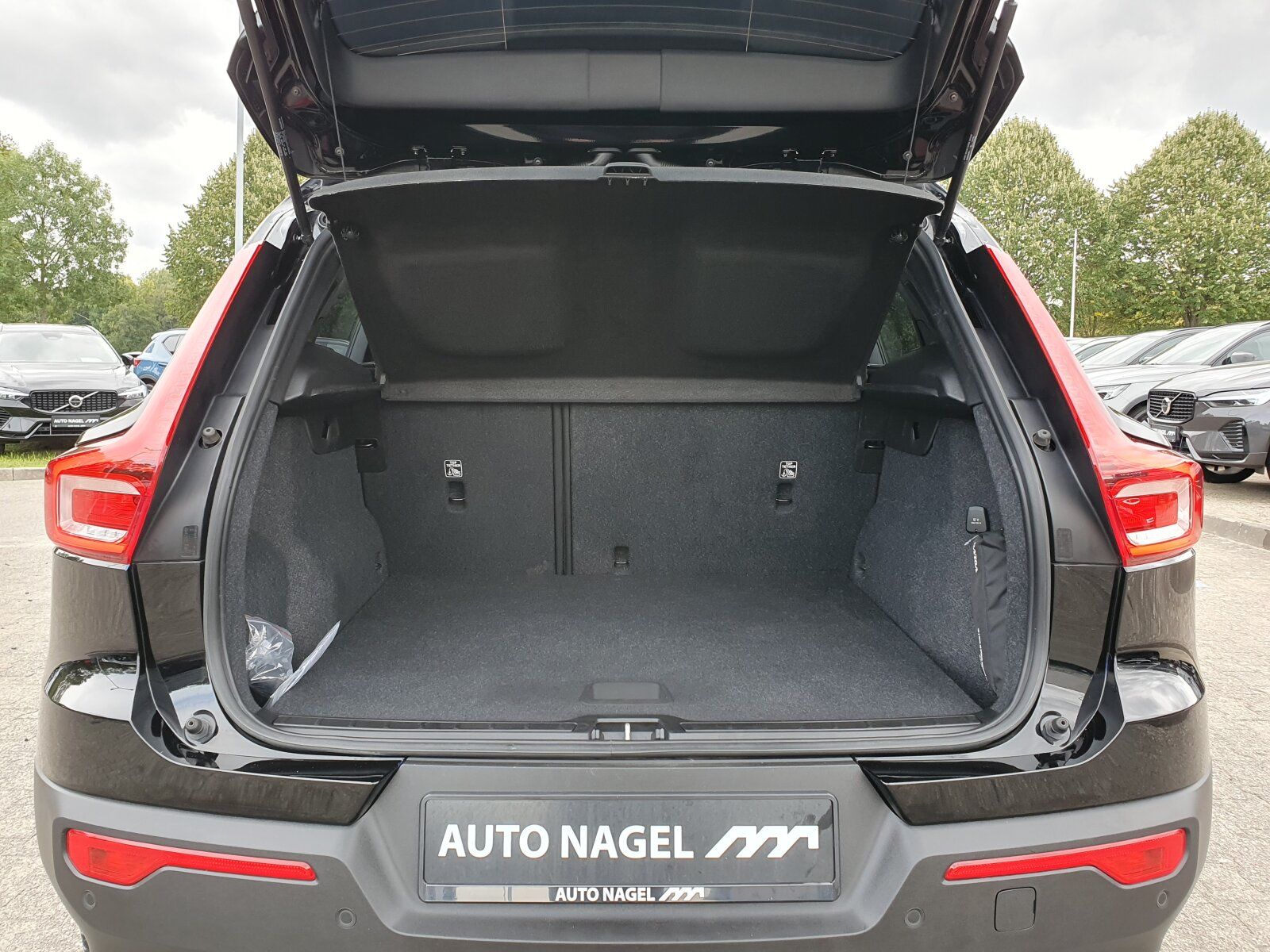 Volvo XC40 T4 Essential Plug-In Keyless-Start/Autom.