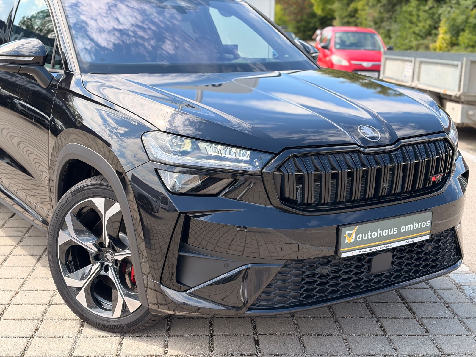 Skoda Kodiaq 2.0 TSI 195 kW 4x4 RS 20Z*AHK*HUD*ACC*DCC