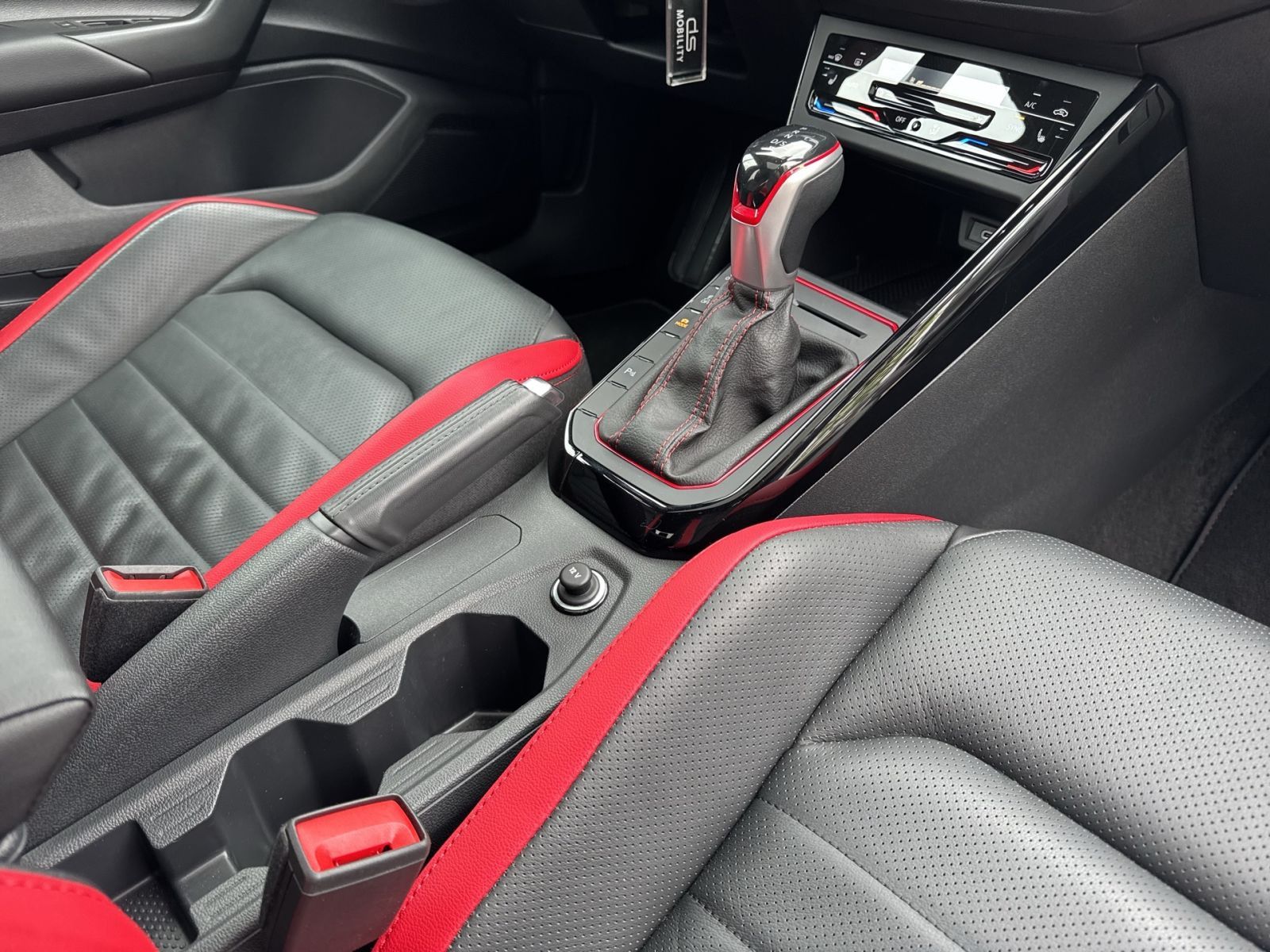 Volkswagen Polo GTI Edition 25 Pano/beats/Kam/Nav/ACC/Clima