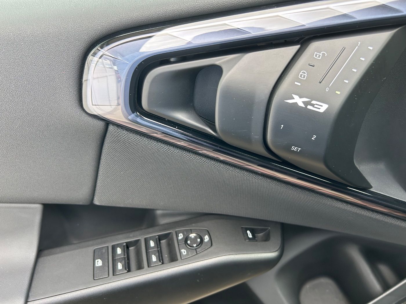 BMW X3 20d xDrive AHK/AdaptLED Finanzierung ab 2,49%