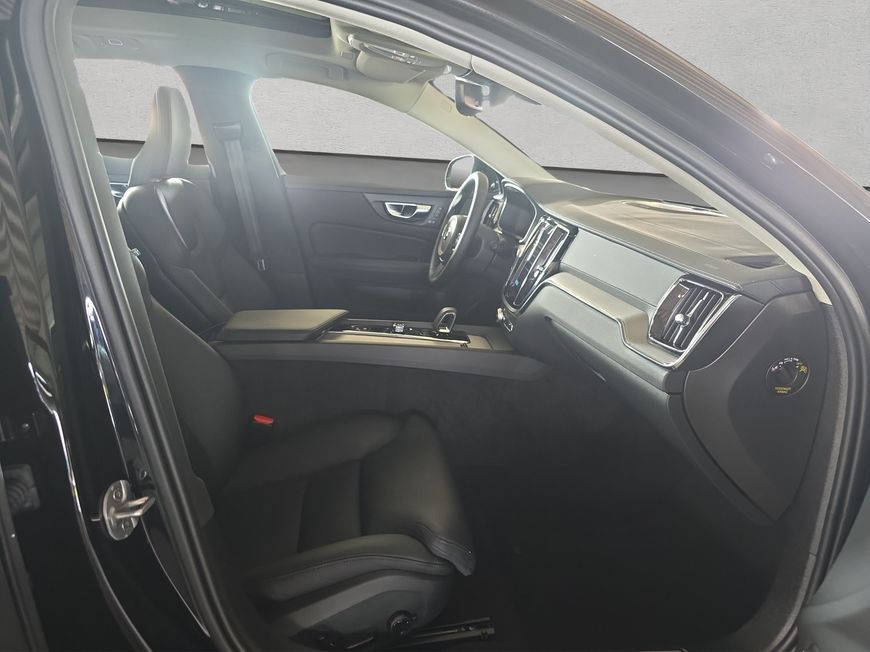Volvo S60 B5 B AWD Ultimate Dark