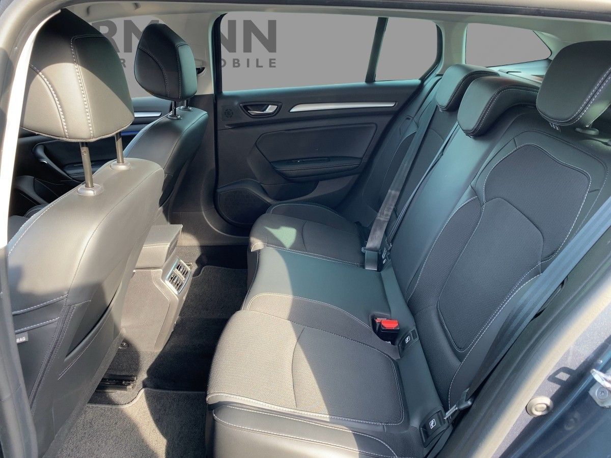 Renault Megane IV 1.5 BLUE dCi 115 Grandtour Intens - Samsaru's Car Outlet
