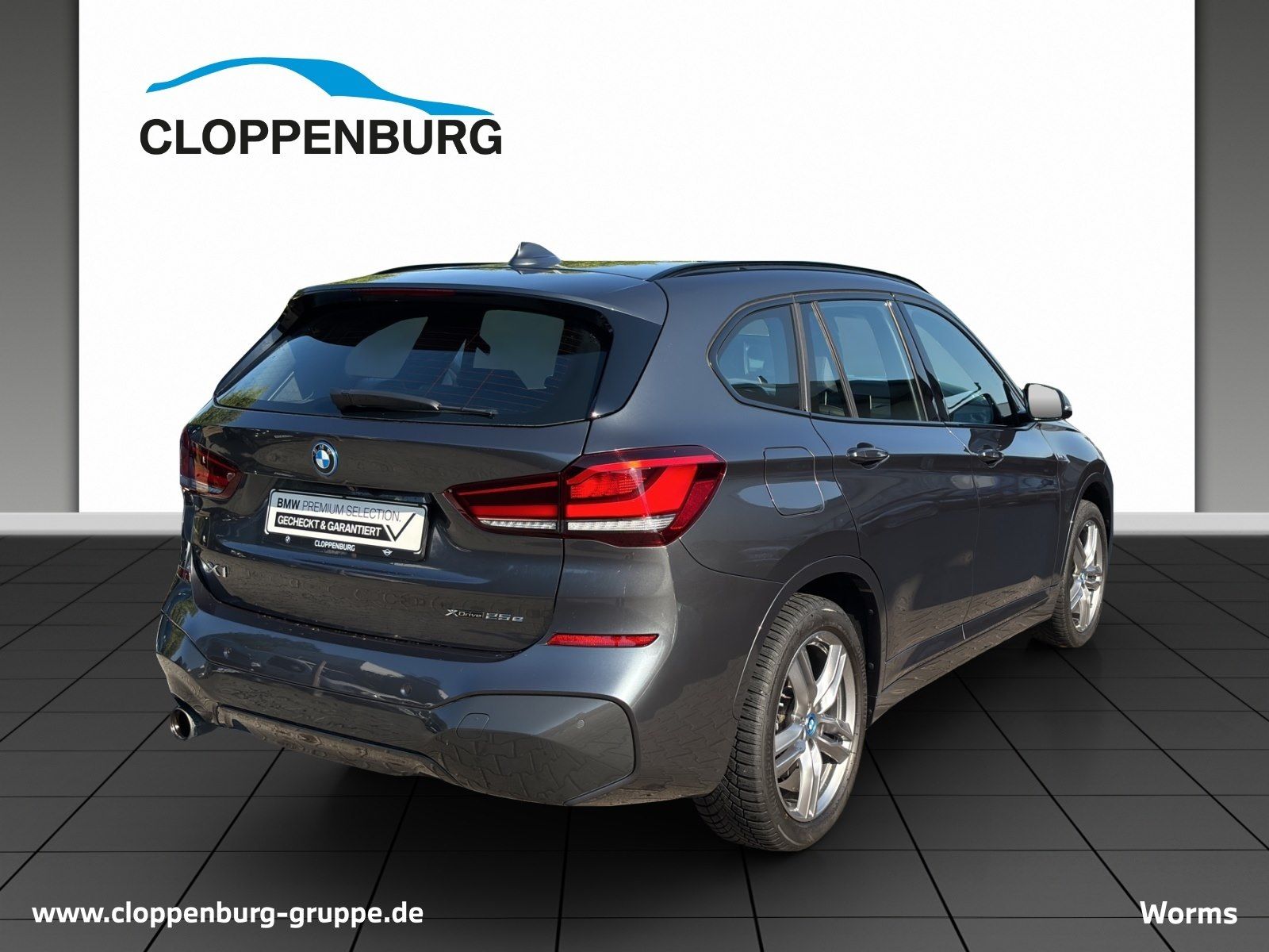 BMW X1 xDrive25e M Sportpaket - Samsaru's Car Outlet