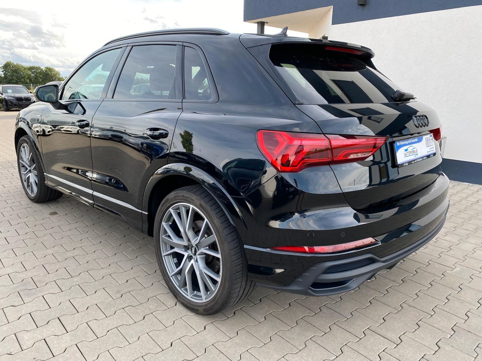 Audi Q3 40 TDI quattro S line - Samsaru's Car Outlet