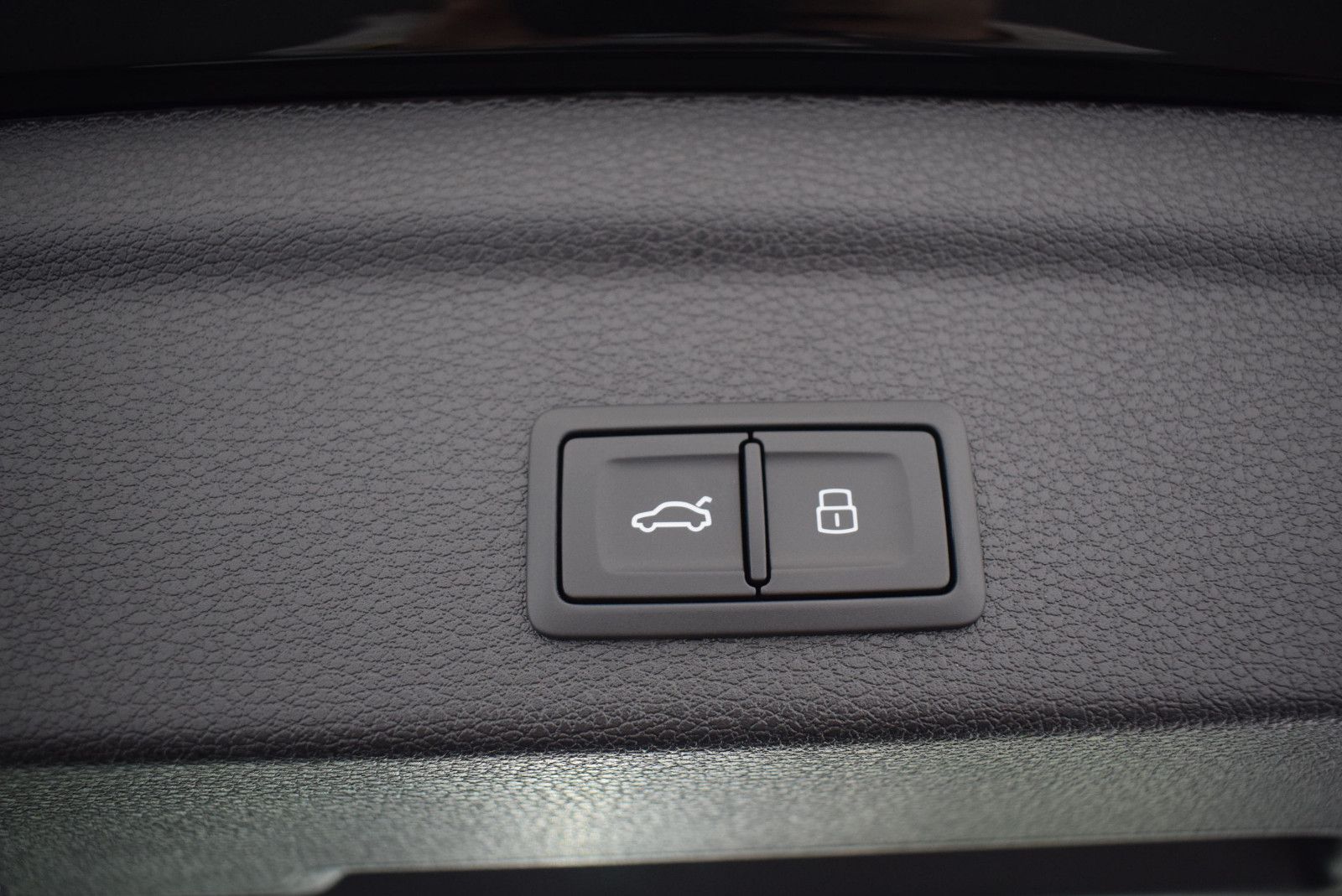 Audi Q3 Sportback S line 35TDI - Samsaru's Car Outlet