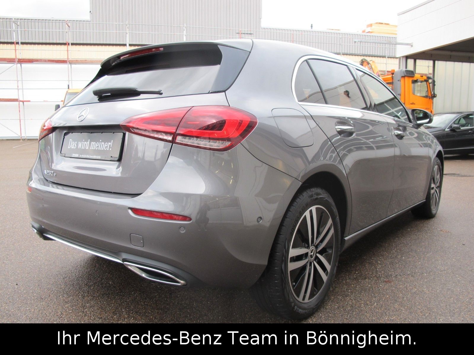 Mercedes-Benz A 250 e Progressive - Samsaru's Car Outlet