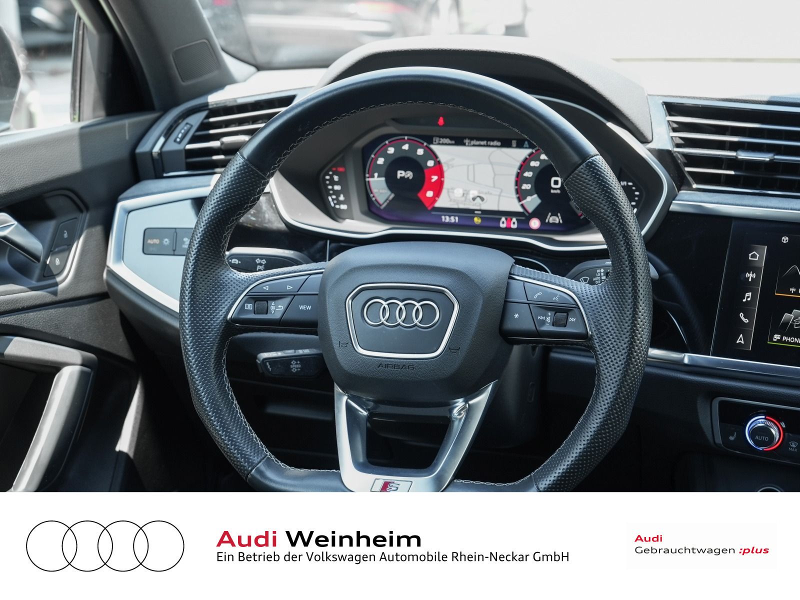 Audi Q3 40 TFSI quattro S line S tronic - Samsaru's Car Outlet