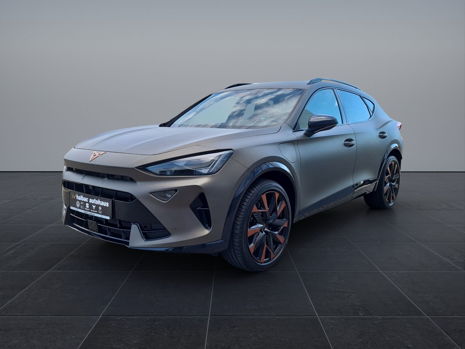 Cupra Formentor VZ 1.5e Hybrid - Samsaru's Car Outlet