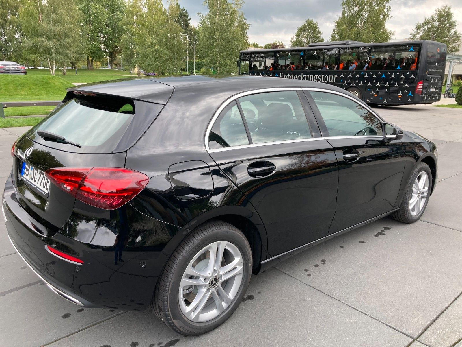 Mercedes-Benz A 250 e - Samsaru's Car Outlet