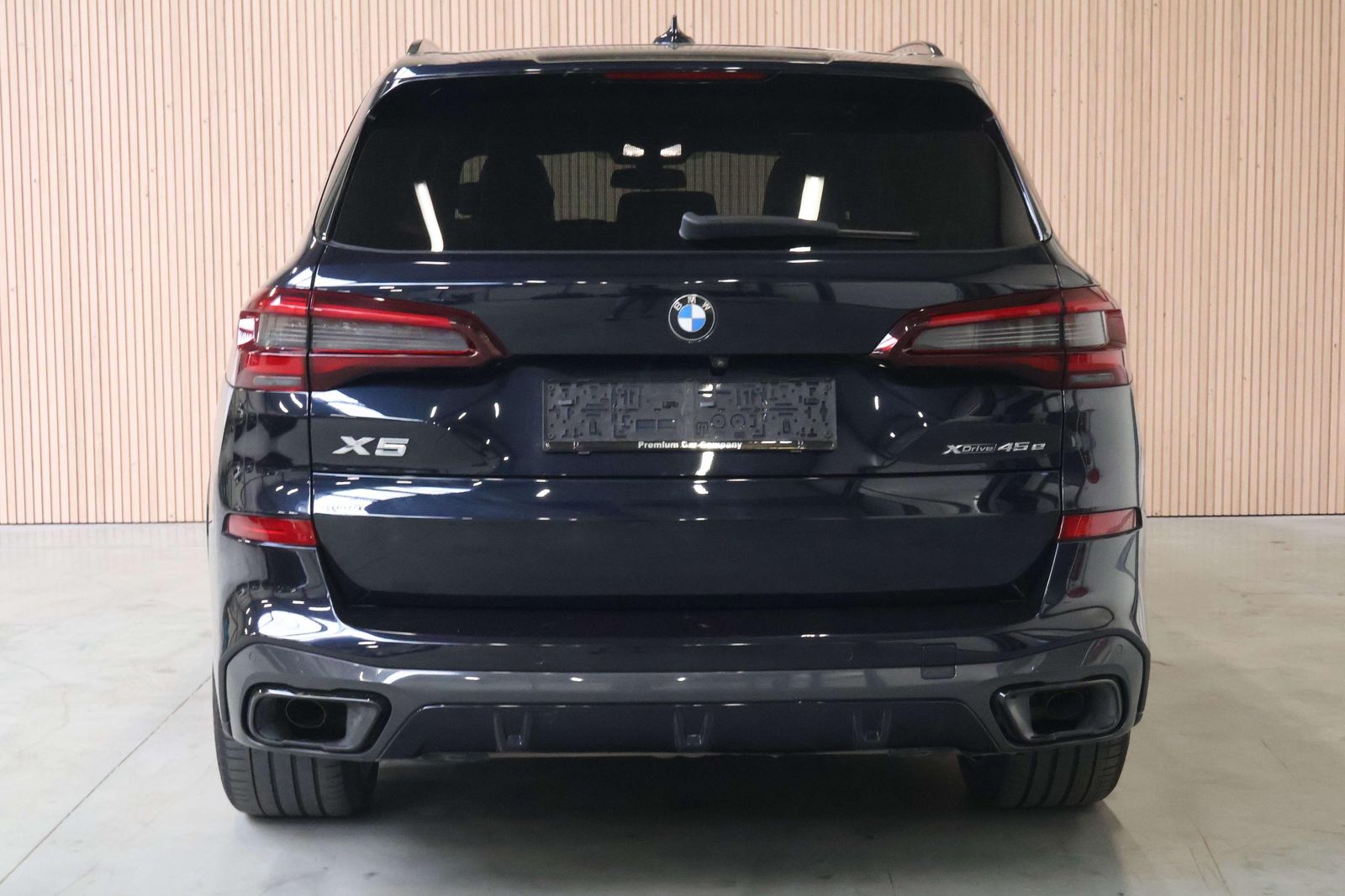 BMW X5 X5 xDrive45e| M-pakket| AHK| HUD| DAB| Pano|