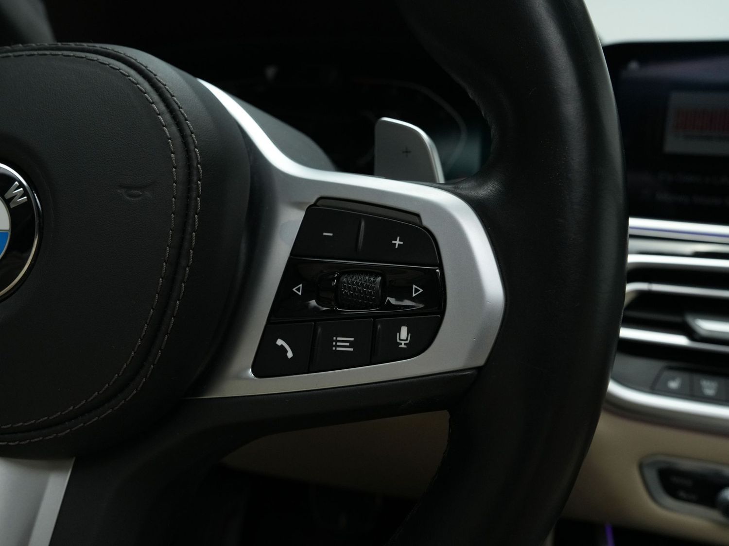 BMW X7 xDrive 40 i M Sport PANO*HUD*AHK*H&K*TV FOND*