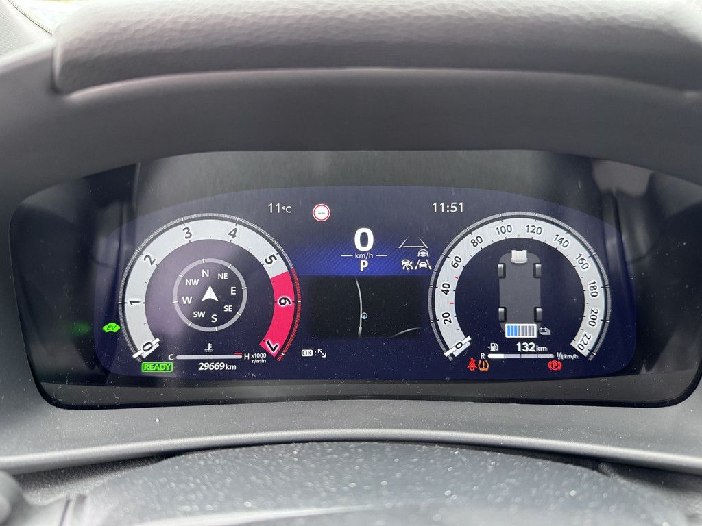 Toyota C-HR 1.8 Hybrid FWD Team Deutschland