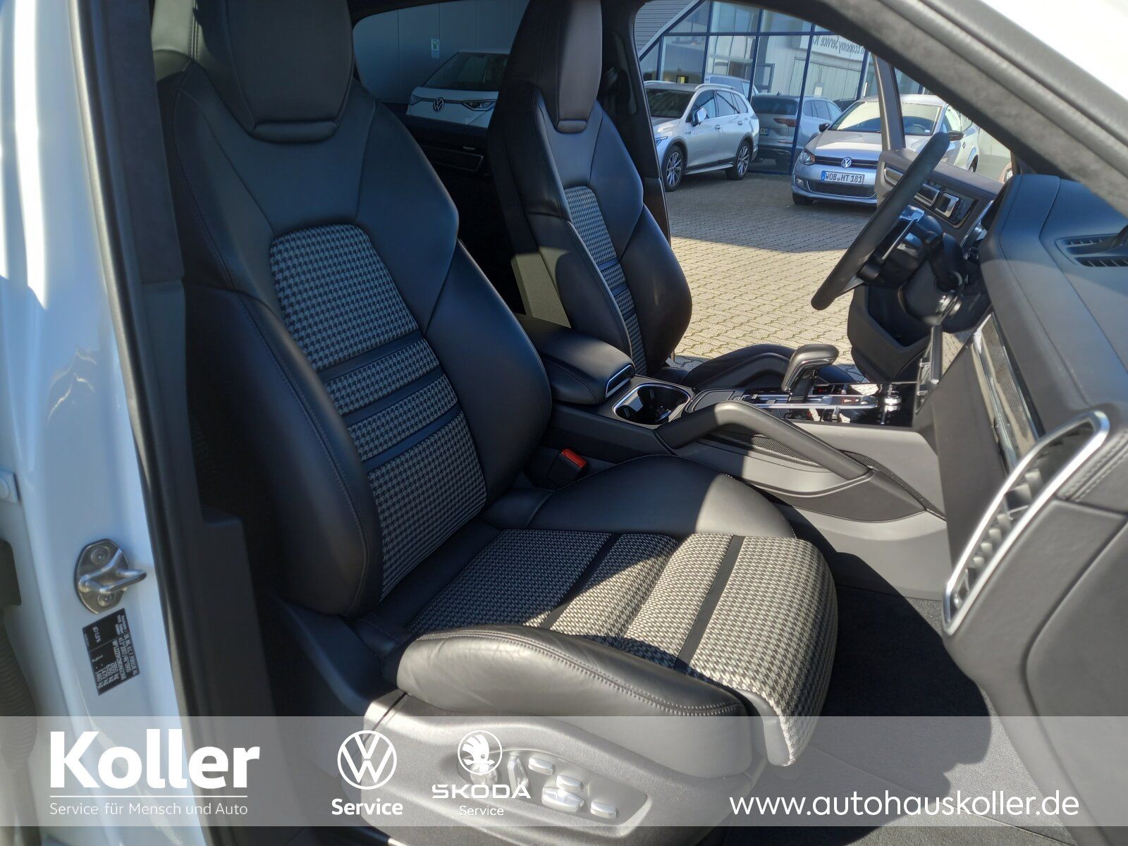 Porsche Cayenne Coupe GTS Carbon Paket PASM SView PDLS