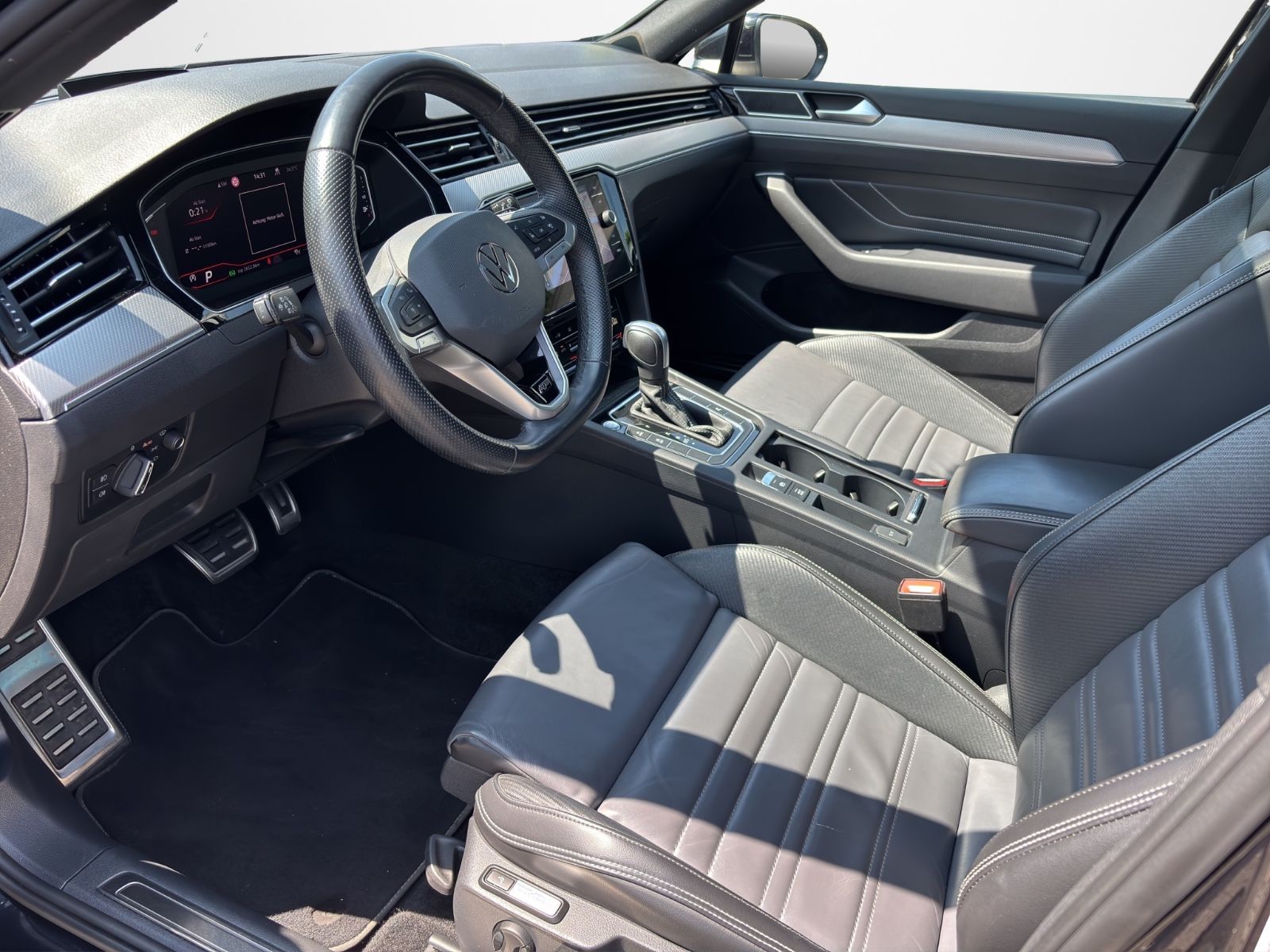 Volkswagen Passat R Line - Samsaru's Car Outlet