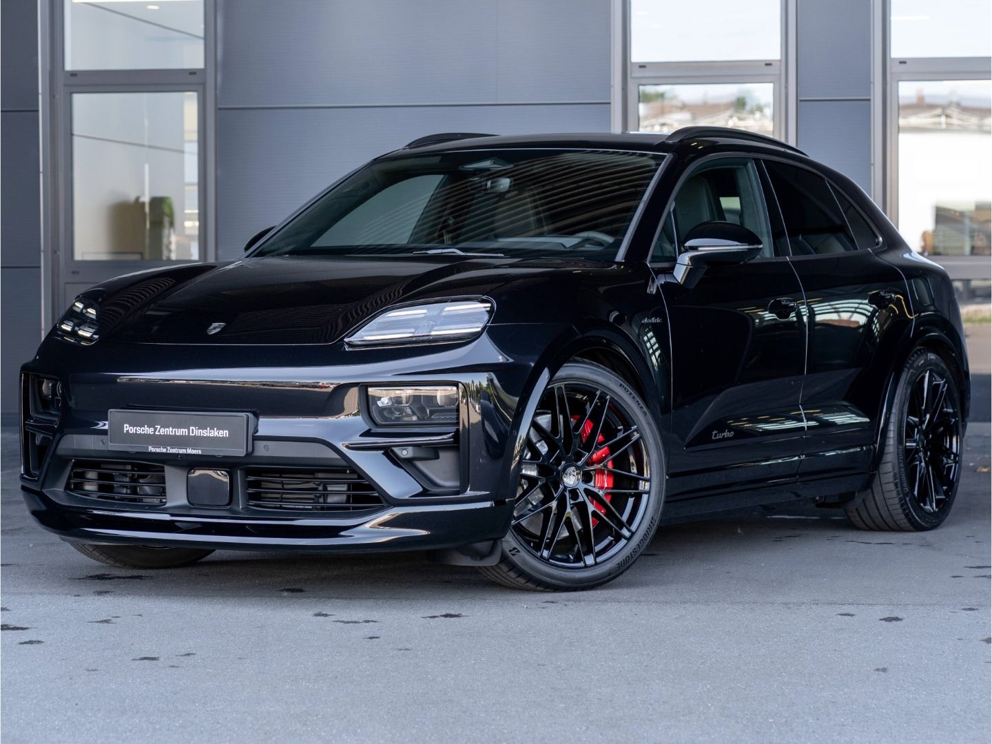 Porsche Macan Turbo Hinterachsl. Head-Up Matrix InnoDriv