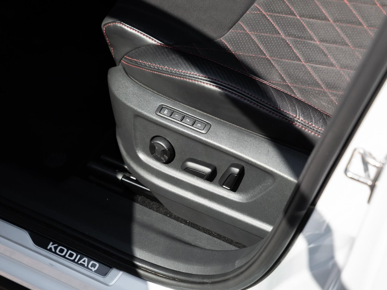 Skoda Kodiaq RS 4x4 AHK Business-P. Columbus DCC