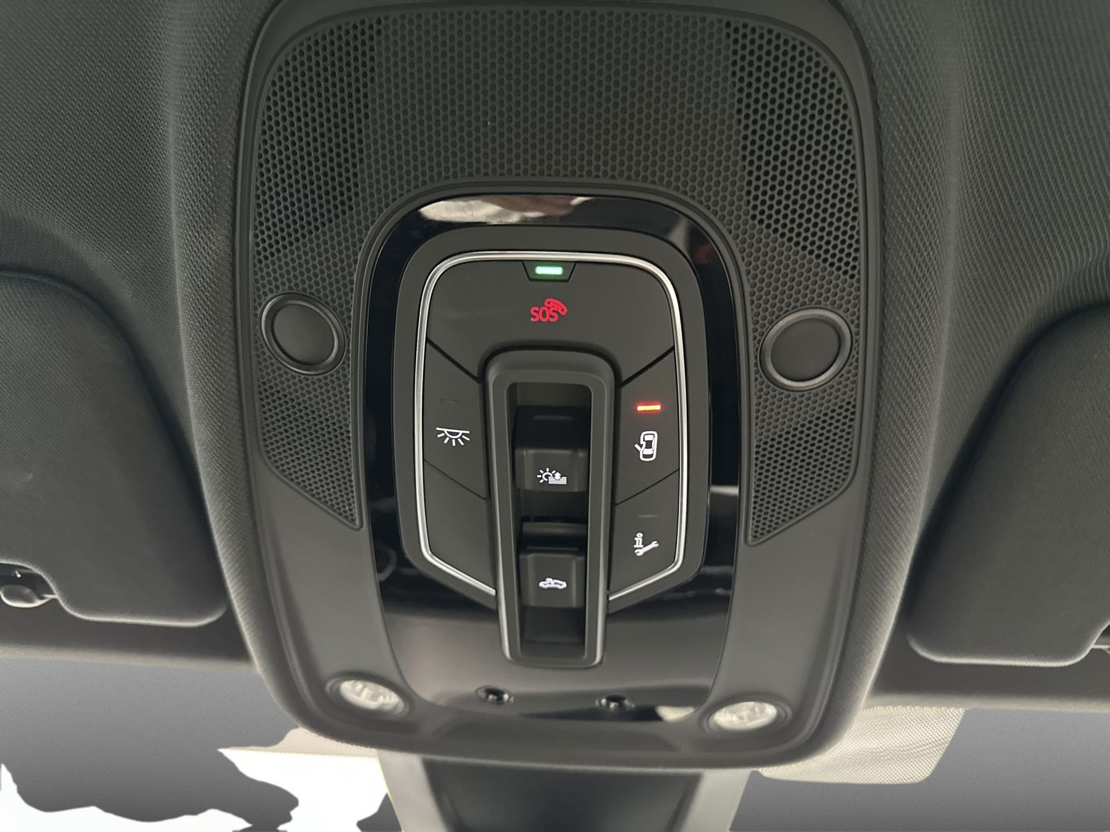 Audi Q8 50 TDI QUATTRO S LINE +MATRIX+RAUTE+PANO+AHK+