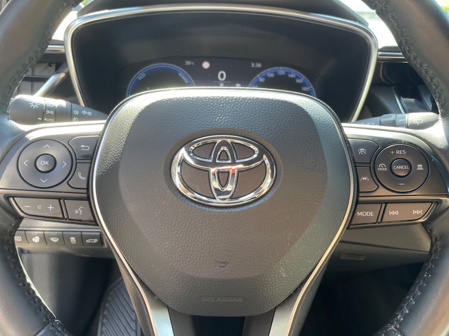 Toyota Corolla 1.8 Hybrid Team D *Technik-Paket*CAM*SHZ