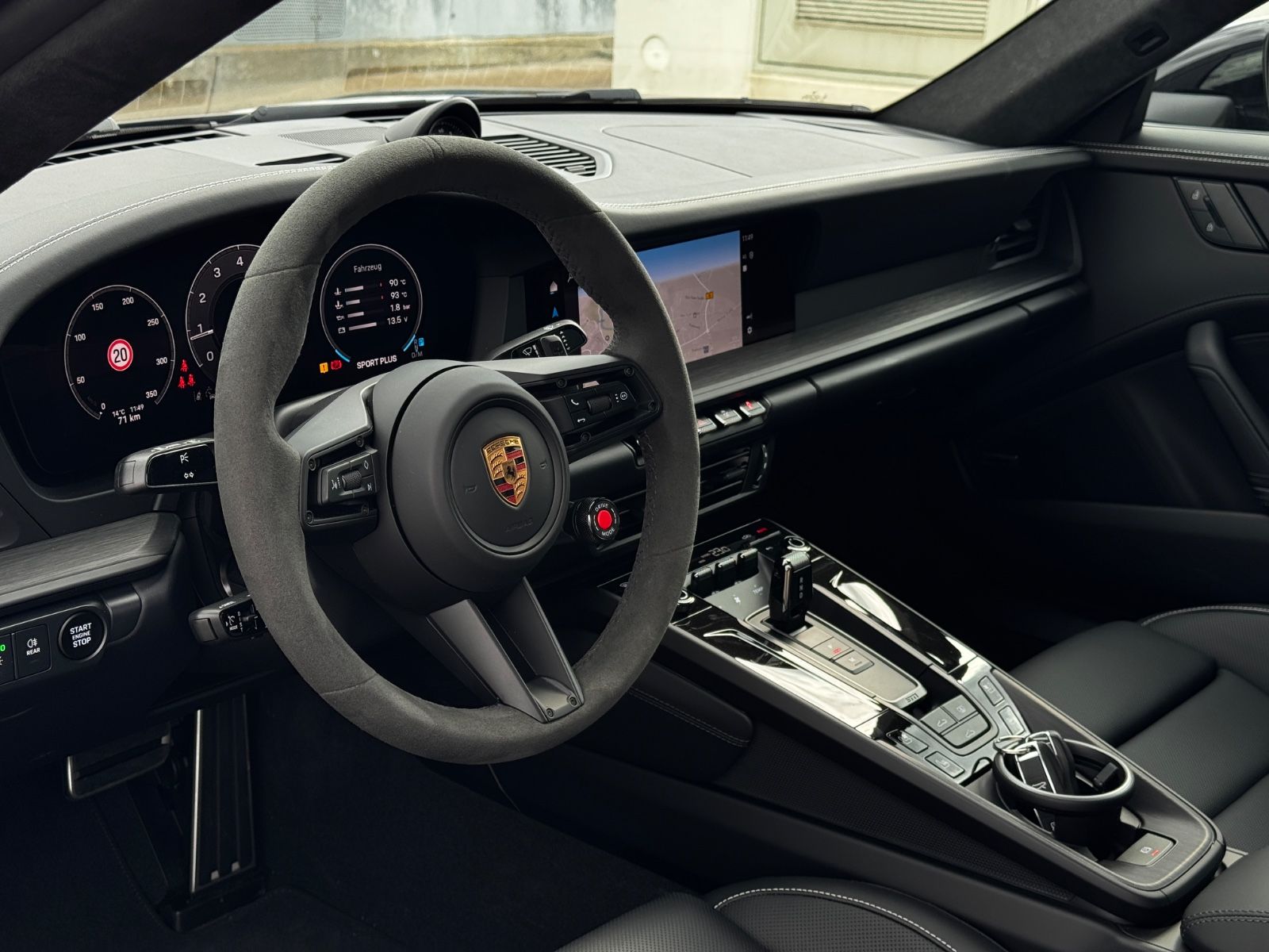 Porsche 992.2 911 Carrera 4 GTS T-Hybrid*LIFT*GLASDACH*