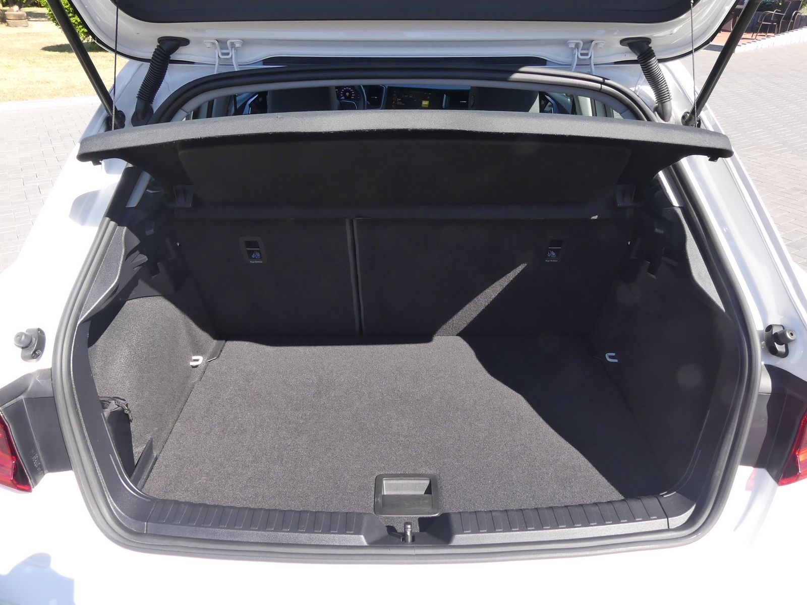 Audi A1 citycarver 30 TFSI - Samsaru's Car Outlet