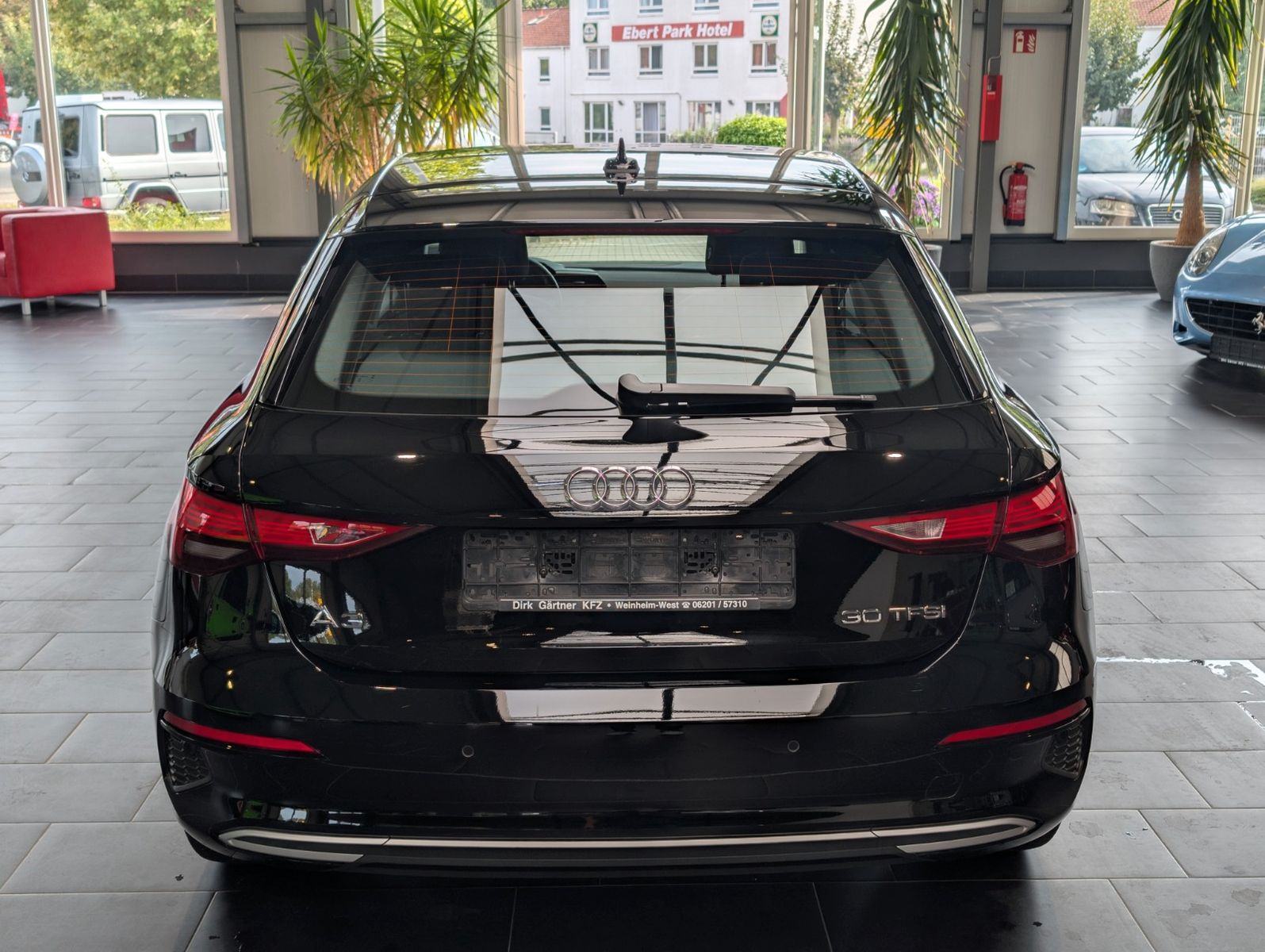 Audi A3 30 TFSI Sportback S tronic advanced 1.Hand