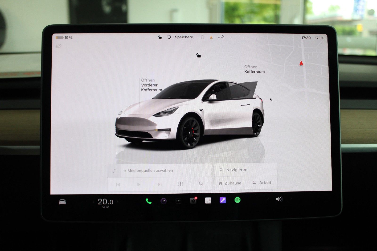 Tesla Model Y Long Range Dual AWD PANORAMA