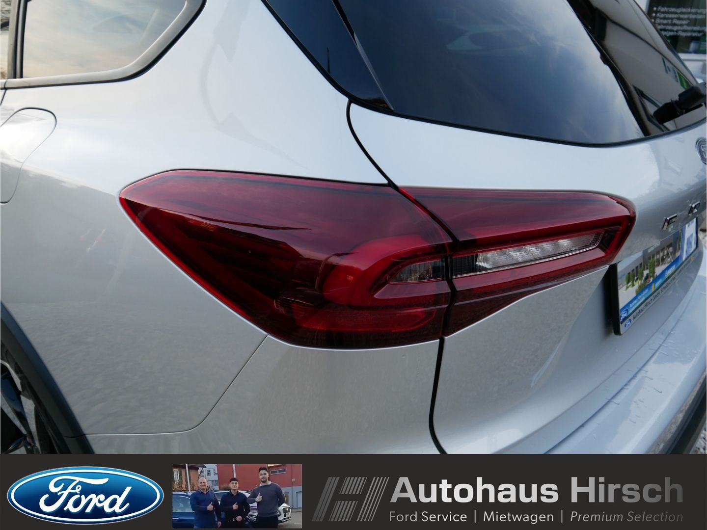Ford Focus Turnier Active Navi LED ACC CarPlay Mehrzo